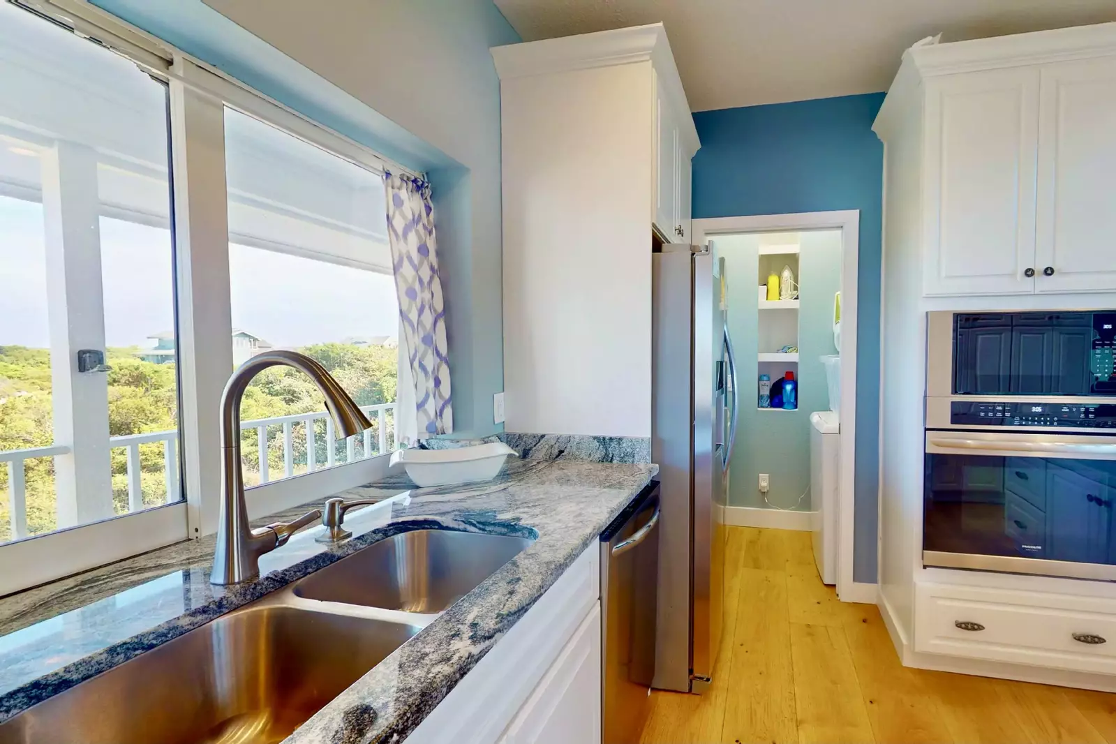 No need to over pack when there is a washer + dryer available