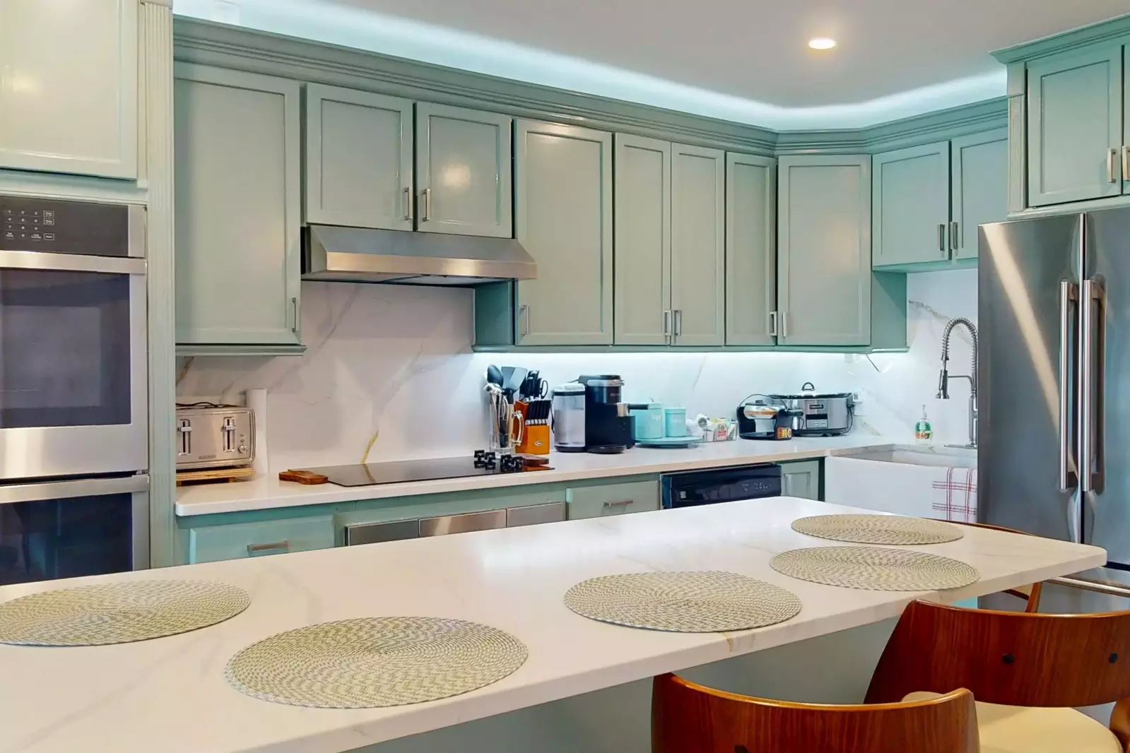 Beach Nest has all the kitchen amenities you'll need