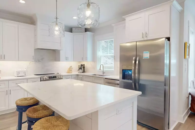 You'll feel spoiled after cooking in this bright, new kitchen
