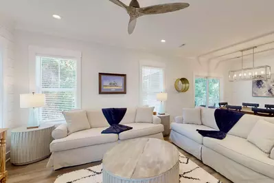 The classic coastal colors will put you at ease as soon as you walk in the door