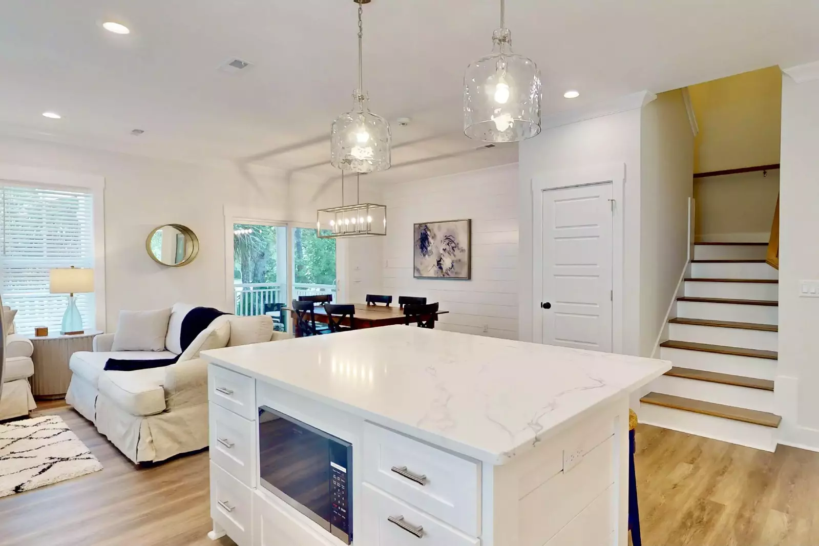 A large island is perfect for prepping meals or grabbing a quick bite to eat