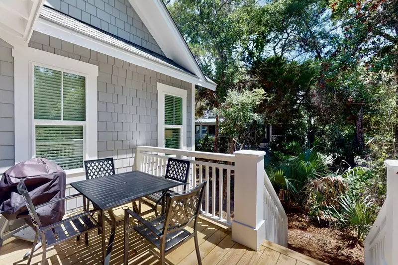 Grab a quick bite to eat outside on the deck