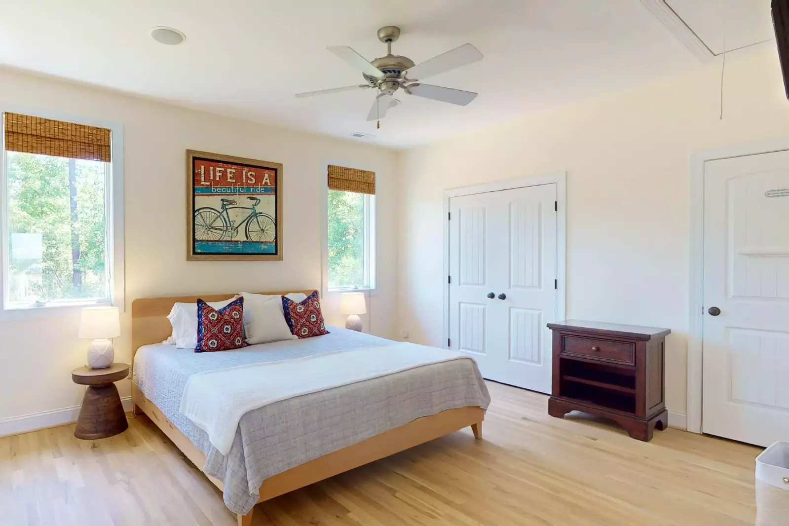 Comfortable king bed in the bedroom