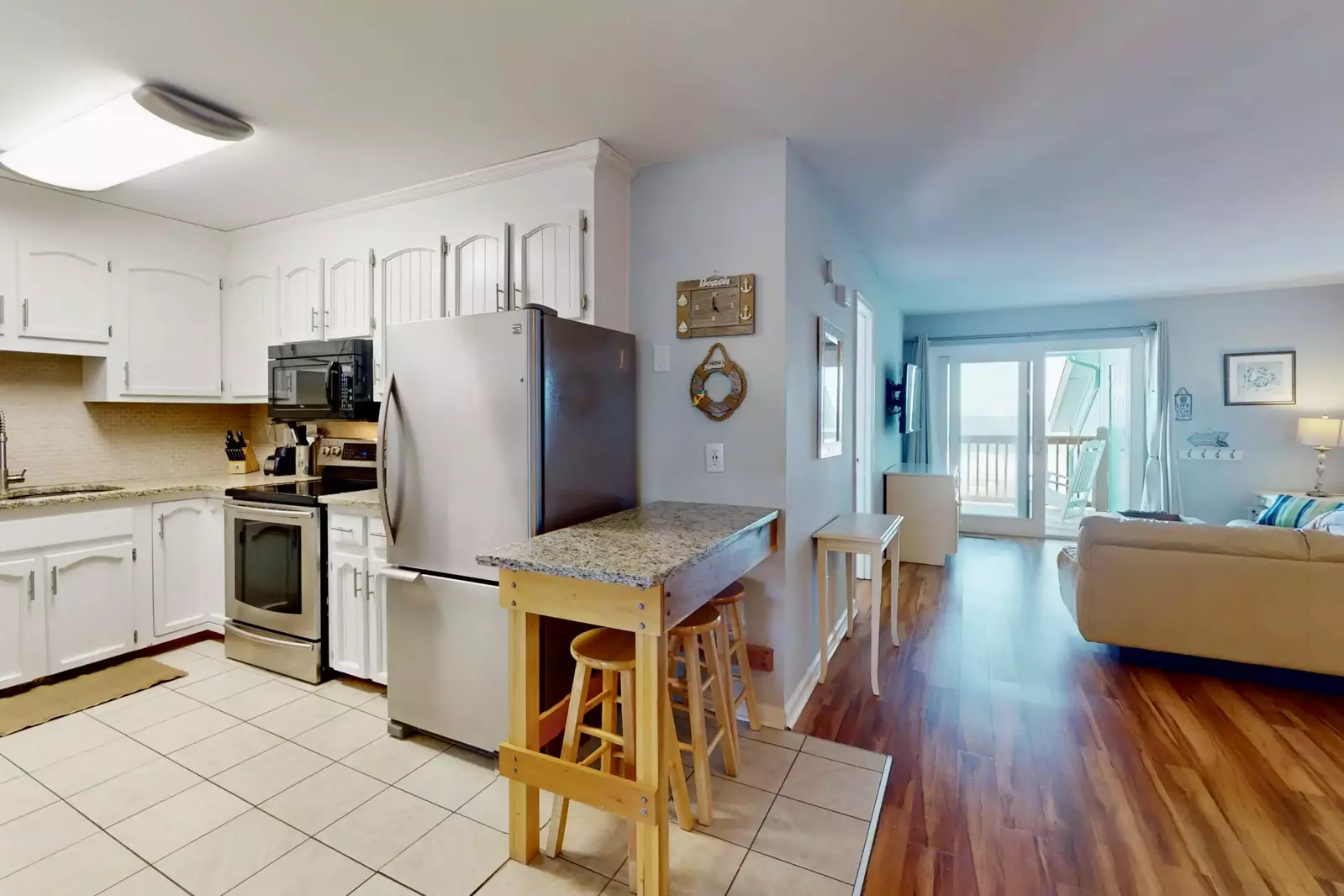 Counter seating for when you're just grabbing a quick bite