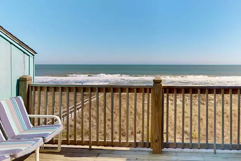 Spacious front deck for relaxing with an ocean view