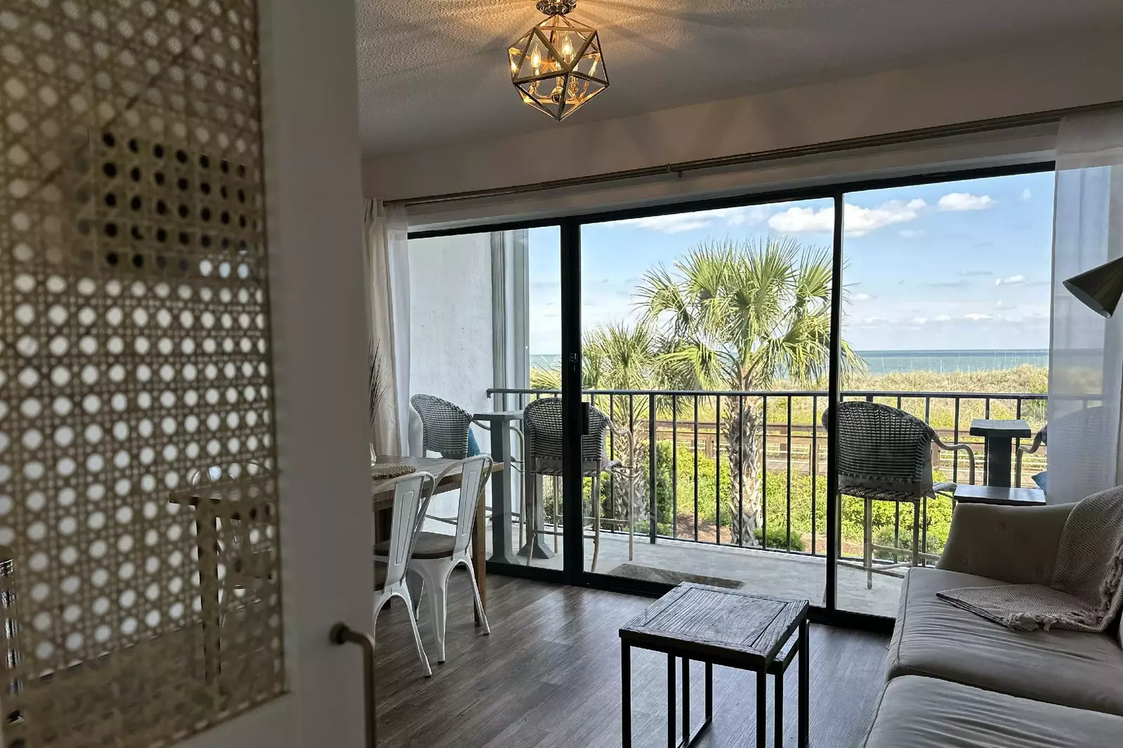 Laundry is not so bad when this is your view while doing it!