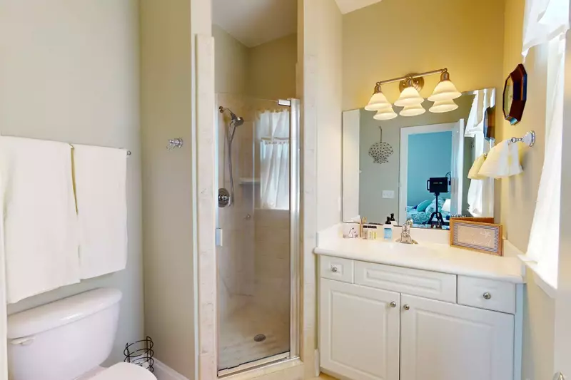 Second Owner Suite full bathroom with shower