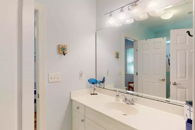 1st floor jack and jill bathroom