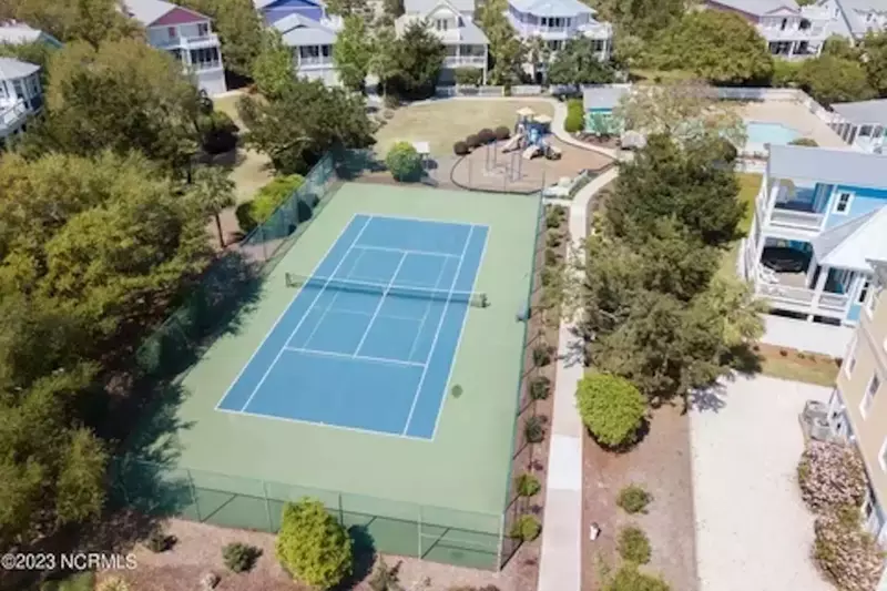 Play tennis at the SeaWatch community tennis court.
