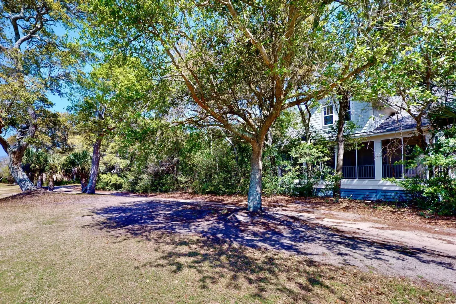 You are located on the 6th fairway with great privacy