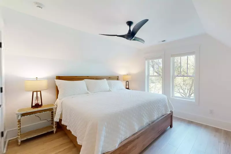 The second owner suite on the 2nd floor has a king bed and a nice view of the golf course