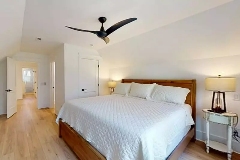 The second owner suite has a large screen tv and a brand new high end memory foam mattress for a great night sleep