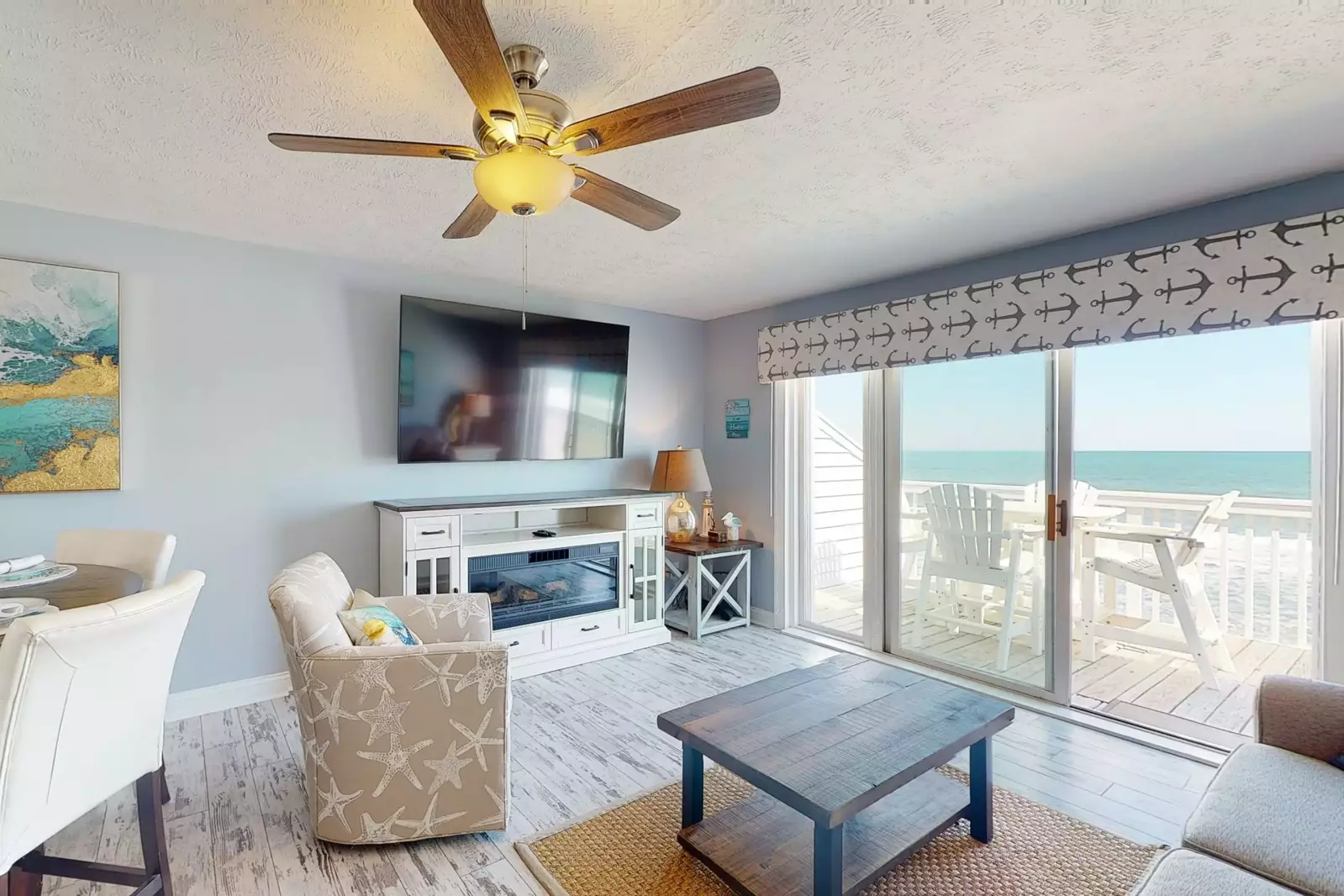 Awesome views in the main living area