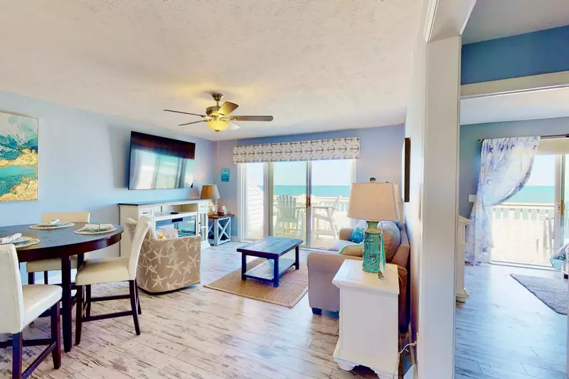 Ocean views all around