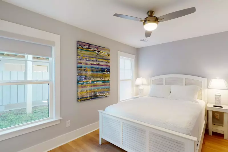 1st floor bedroom with queen bed