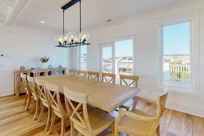 The dinning table has enough room for the entire crew