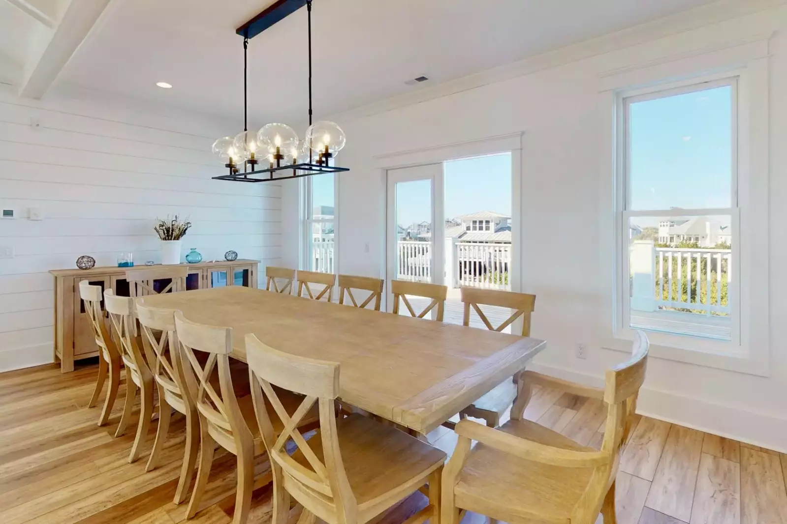 The dinning table has enough room for the entire crew