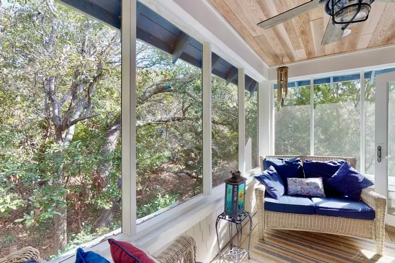 Living room screened in porch
