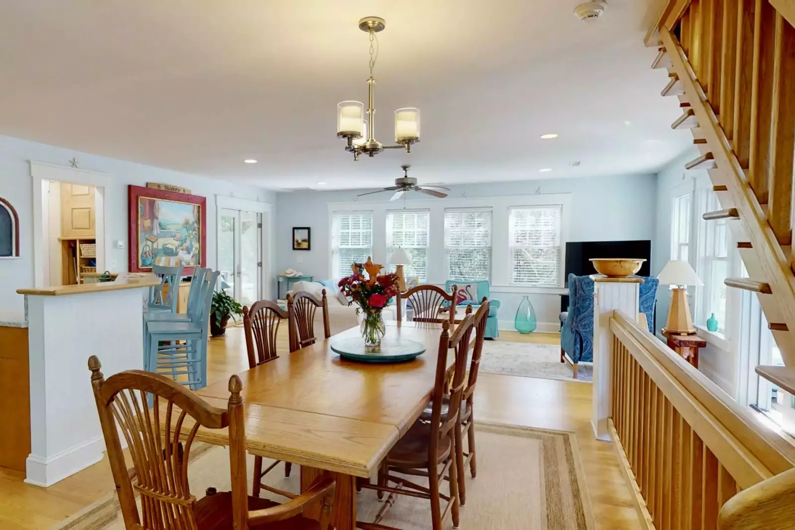 Dining table for a great evening meal