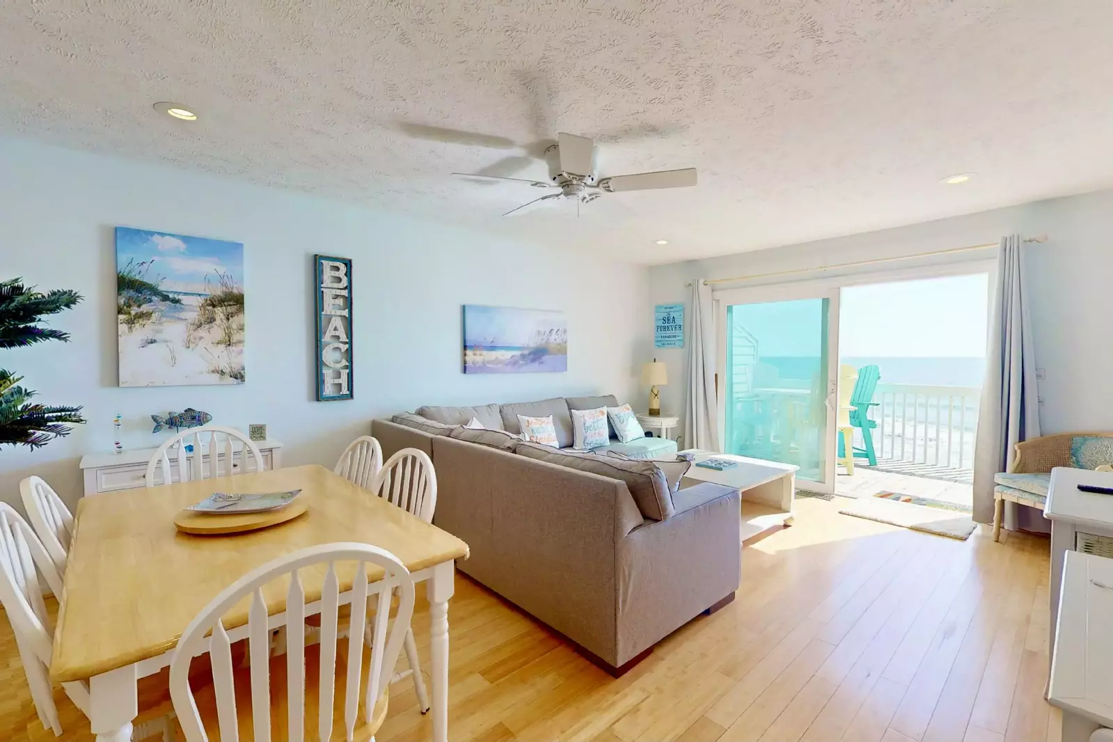 Enjoy the ocean while eating at the dining table