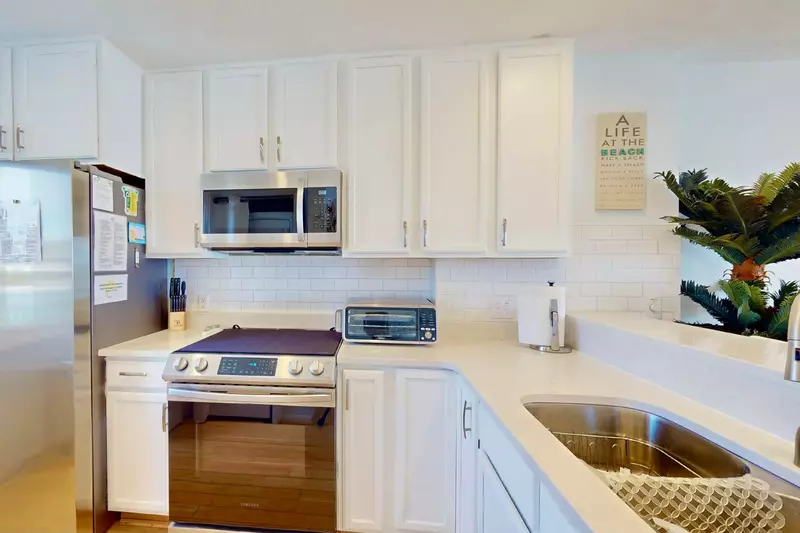 The updated kitchen has everything you need to make a great meal