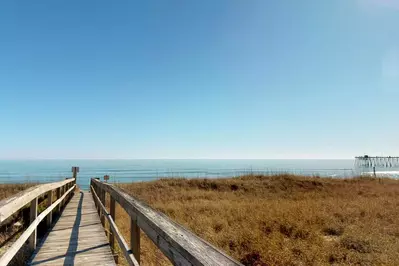 One of the many beach access points close to Pirates Pier