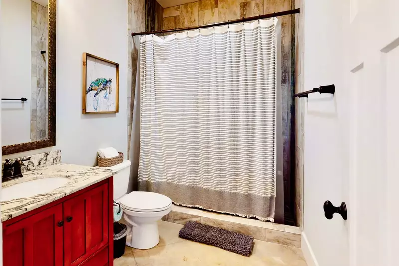 Ground floor hall bathroom