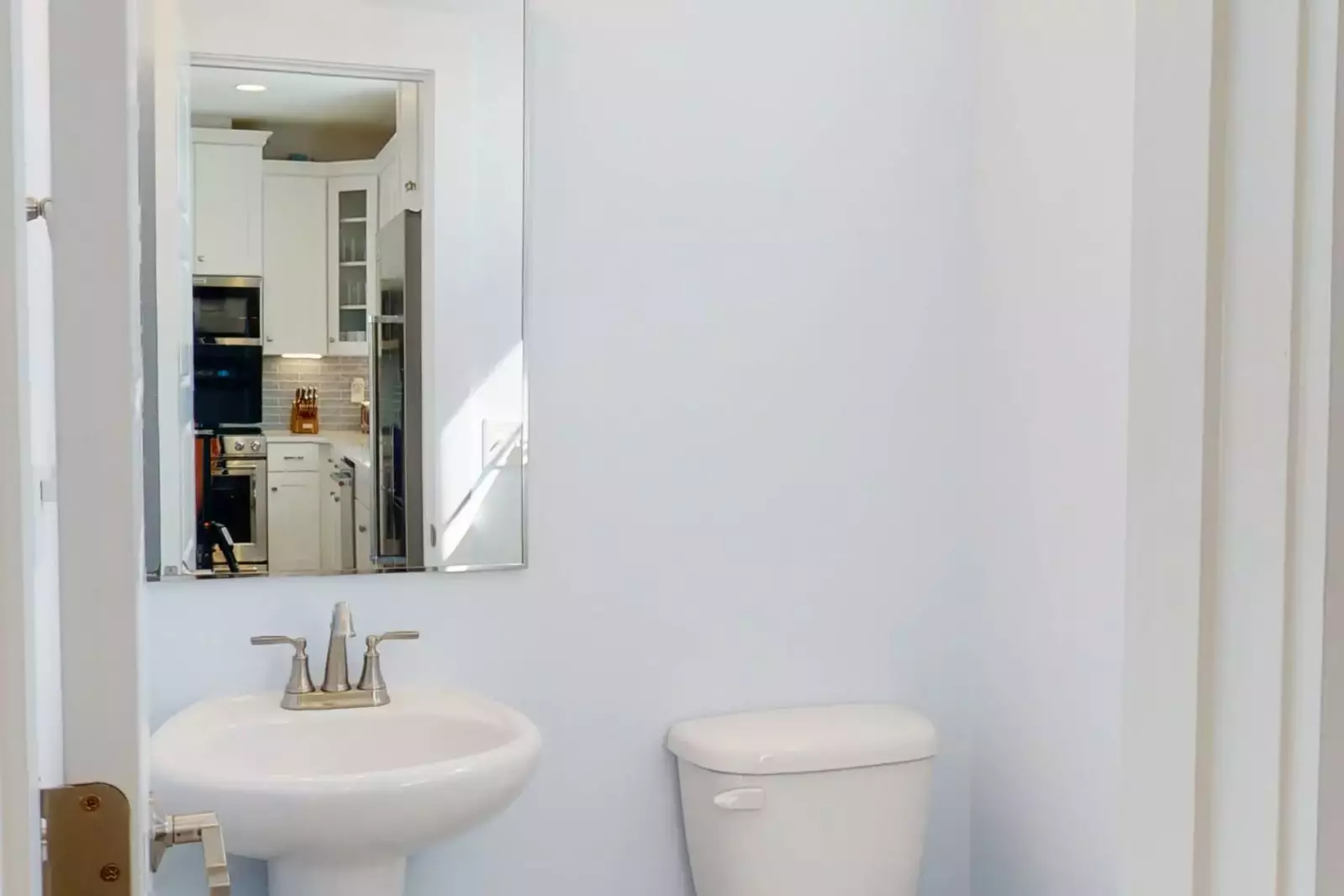 Top floor half bathroom