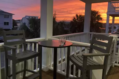 Drink wine and watch the unbeatable gorgeous sunsets from Breezy Goin