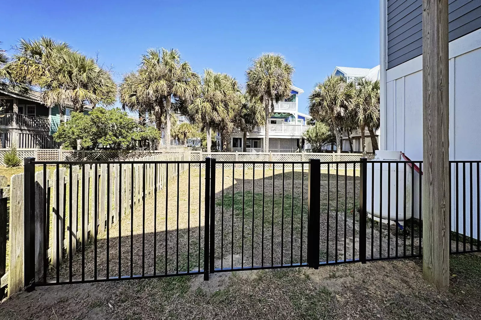 Plenty of space outside for playtime!