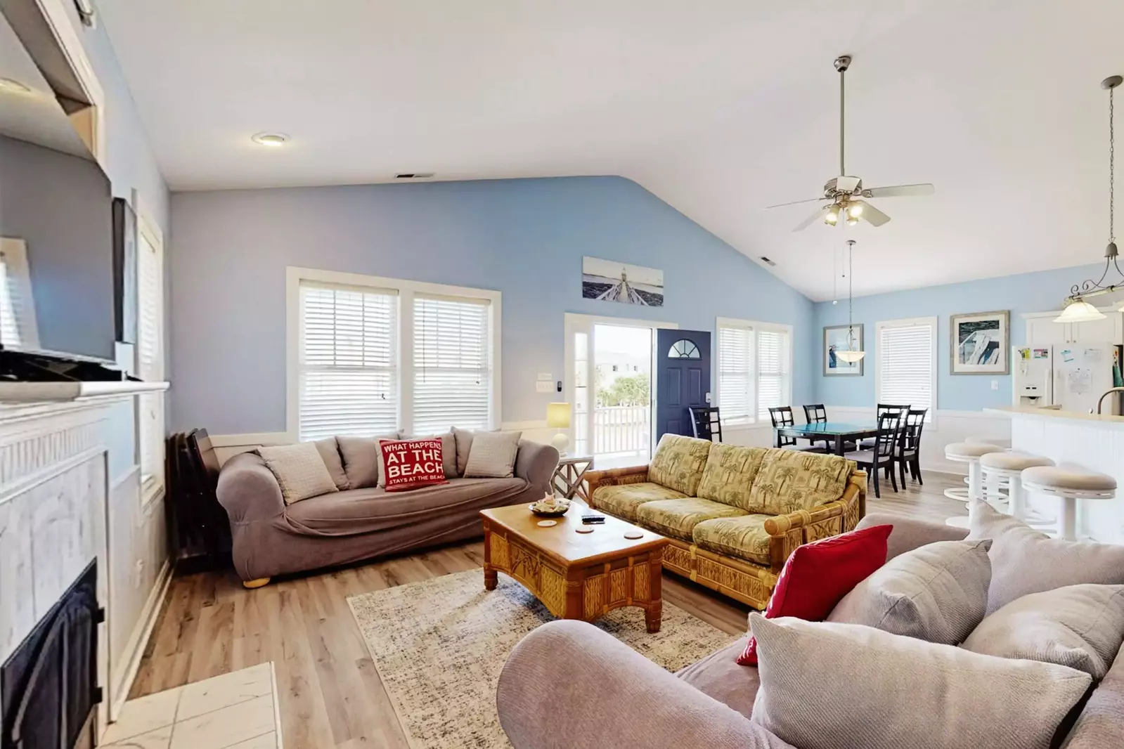 Plenty of seating in the main living and dining area