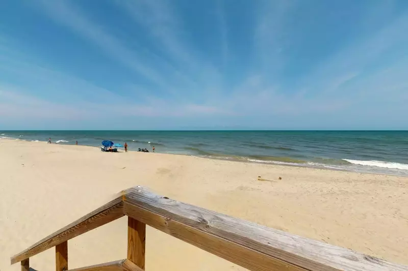 Tons of sand to relax on