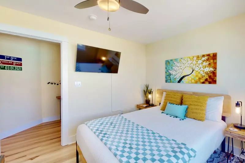 Take a break and watch your favorite show in the second bedroom