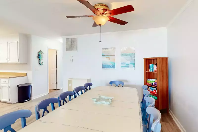 You'll find games and books for the bigger kids in the dining area