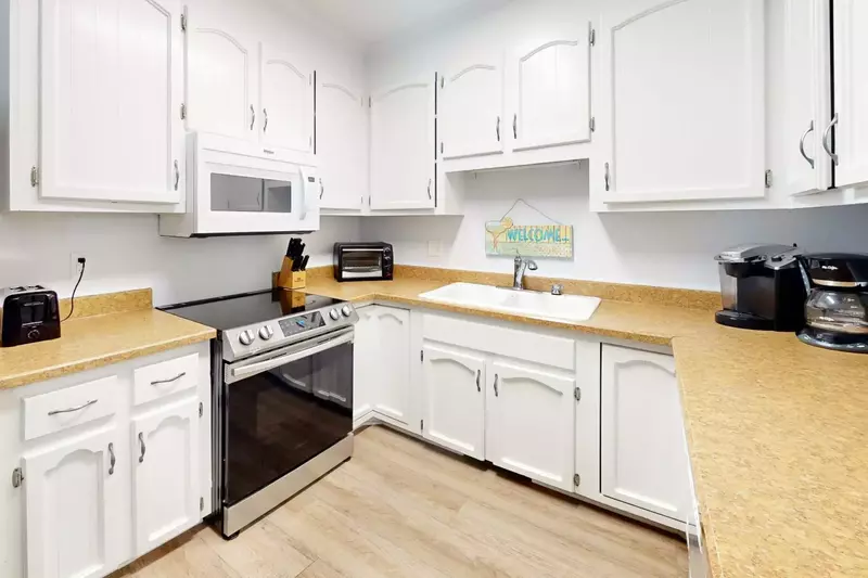 You'll find everything you need to make a great meal and plenty of counter space