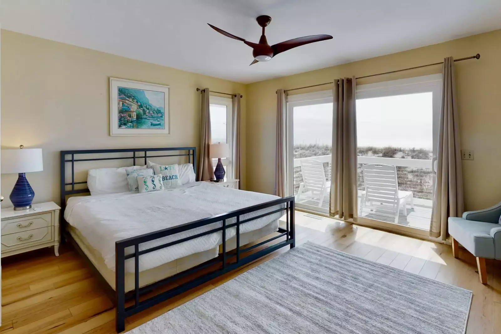 3rd owner suite with king bed, direct deck access, private full bathroom and great ocean views