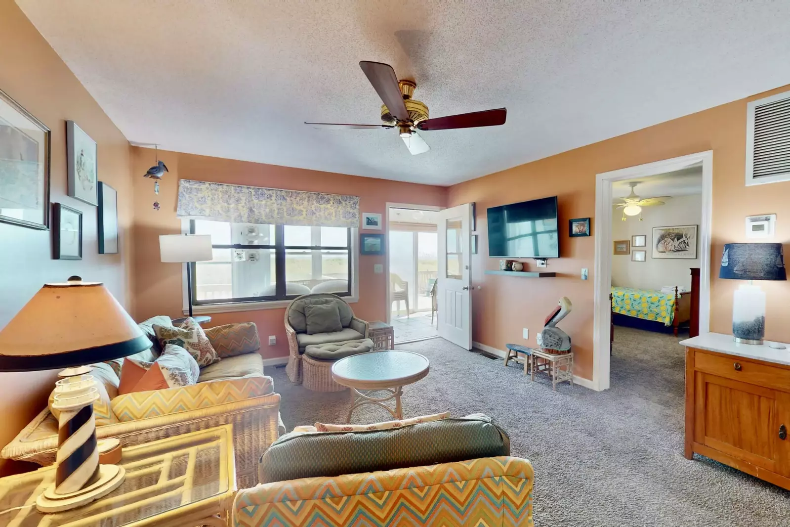 Take a break from the surf and watch some tv in the main living area