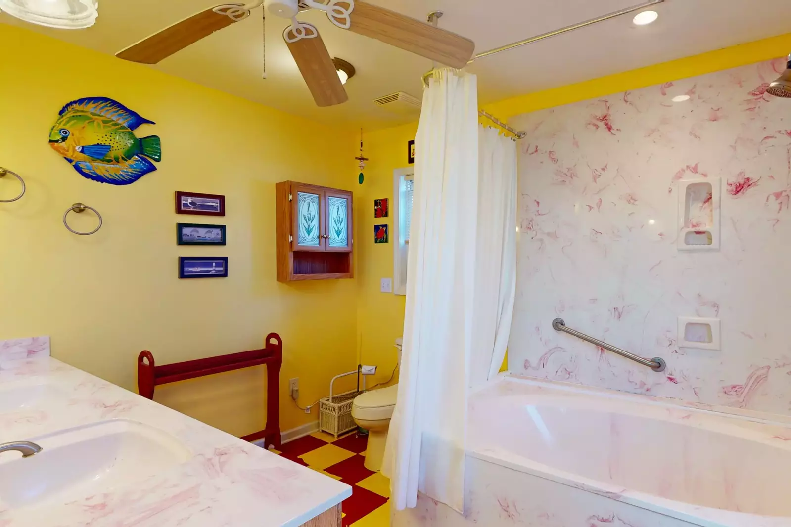 Full bathroom with tub/shower combo