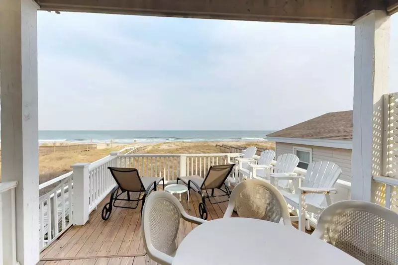 The main deck has plenty of seating for lunch with the crew or catching a few sun rays.