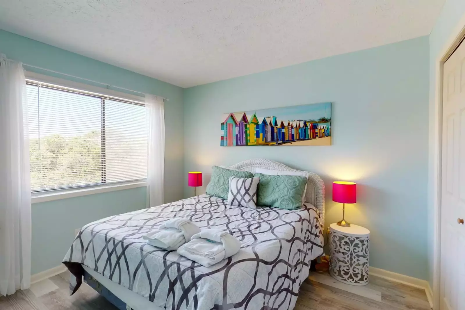 1st floor bedroom has a queen bed