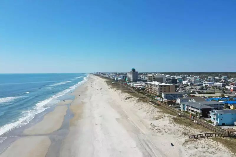 The boardwalk is very close, enjoy the downtown restaurants and shops and don't forget Britts Donuts!