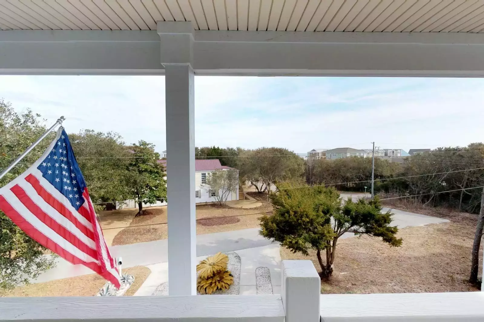 With very few neighbors and bordering Ft. Fisher Park it is easy to hear the ocean waves crash from one of the top decks.