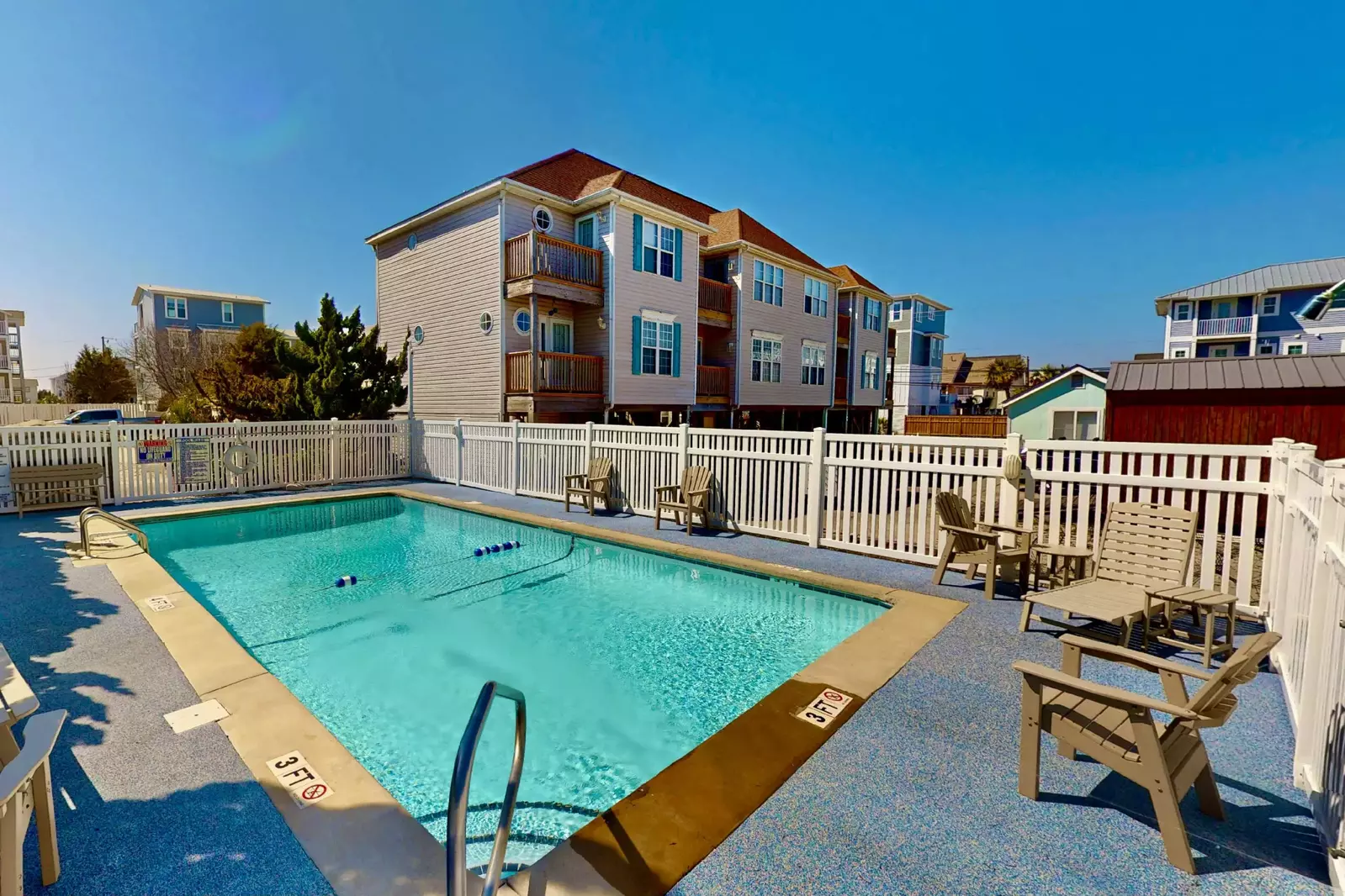 Pleasure Island Place has nice sized pool the family can enjoy in between beach excursions