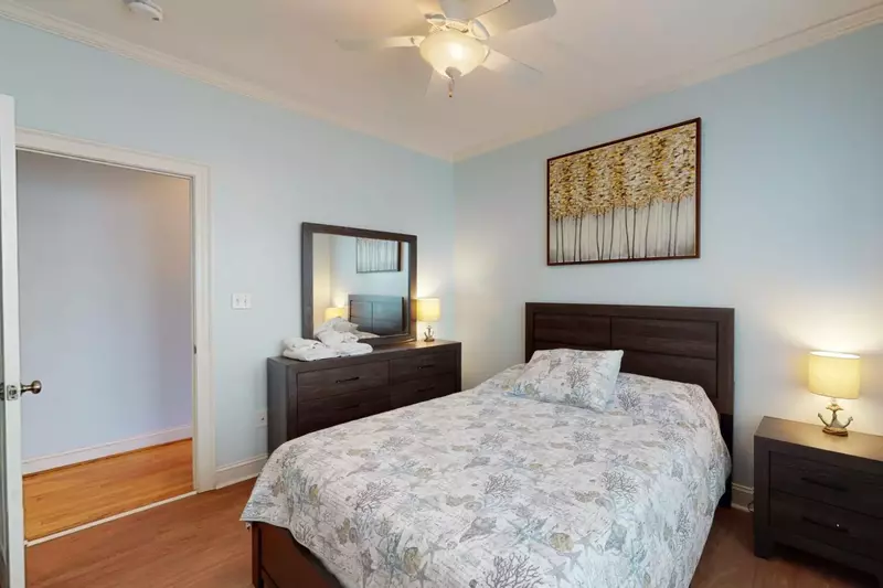2nd floor bedroom with queen bed