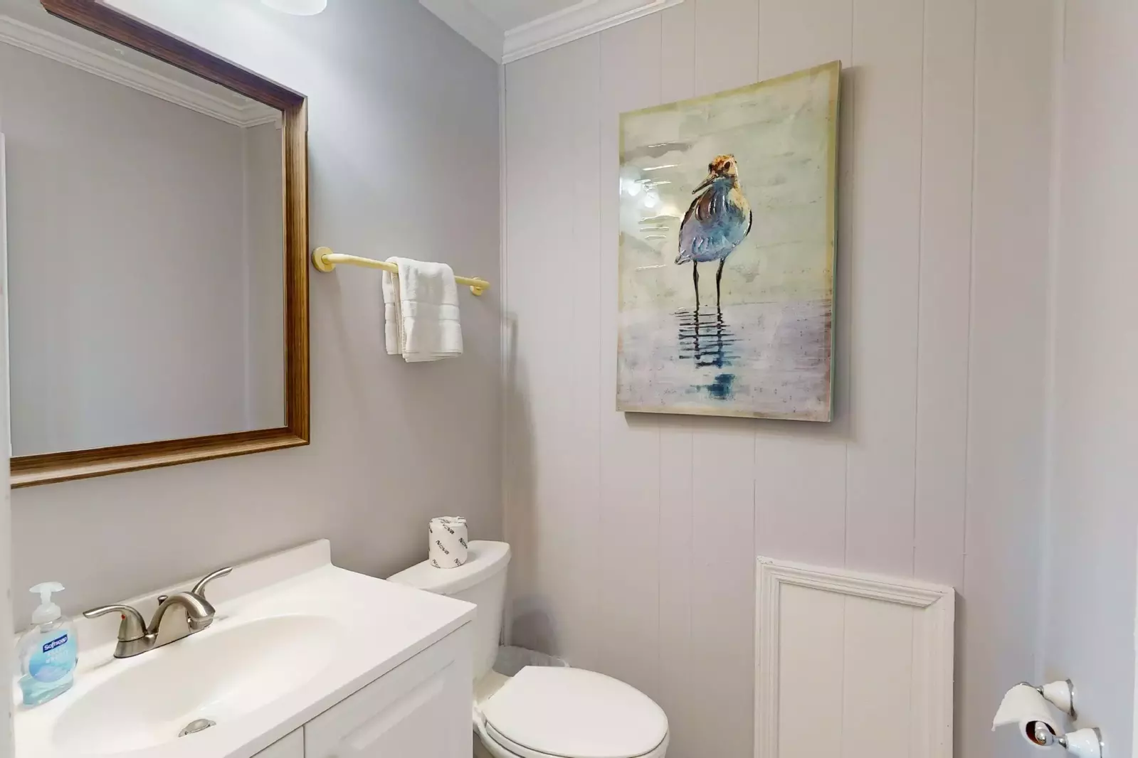 Private Half bathroom in main suite