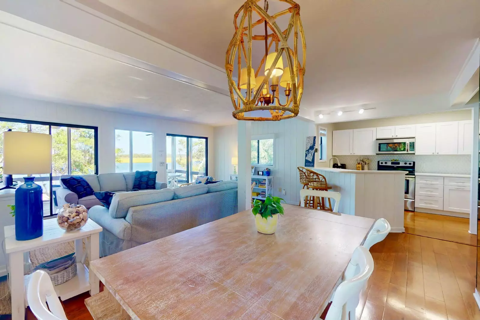 There's space for the whole crew at Marsh Mellow!