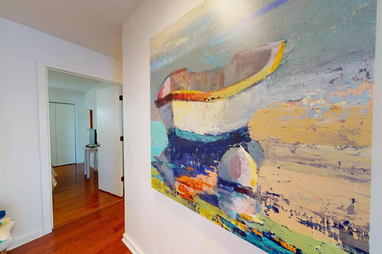 The artwork adds to the relaxed coastal feel of Marsh Mellow