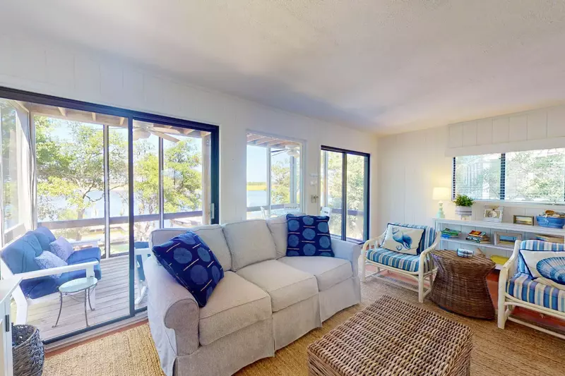 Easy access to the screened porch from double sliding doors