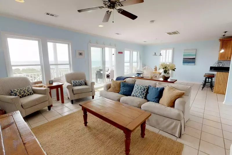 Plenty of room in the family room to read that novel while having views of the waves crashing