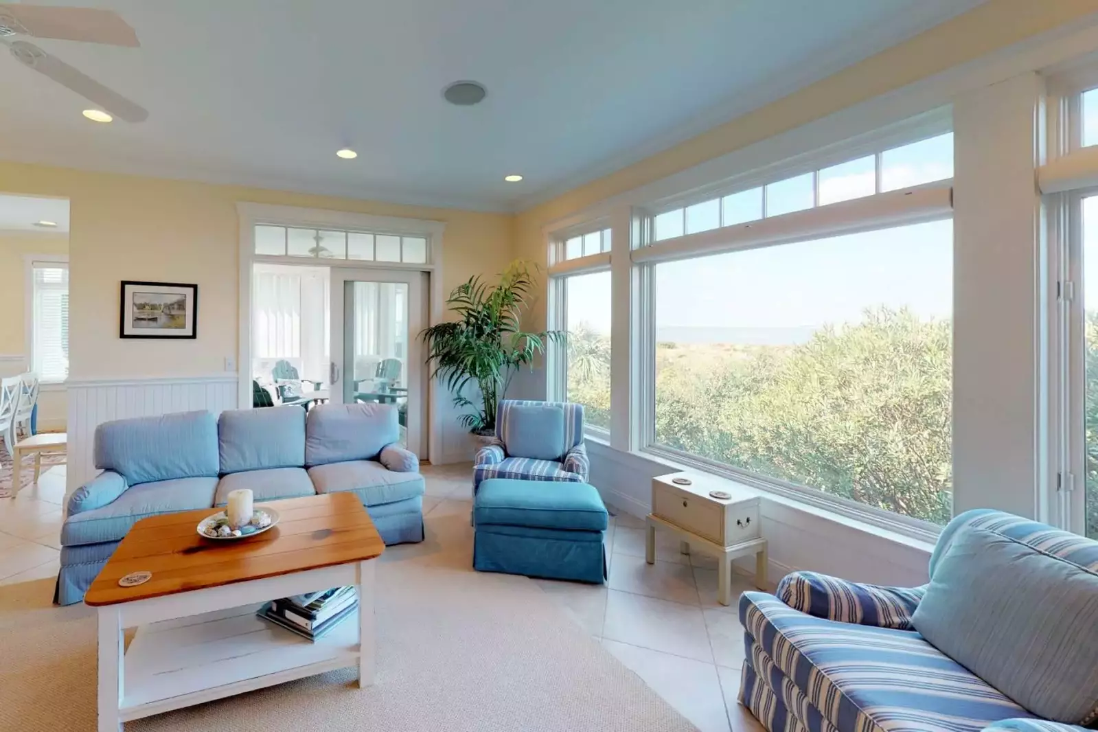 You will never get over the view and can enjoy it will relaxing in the living room